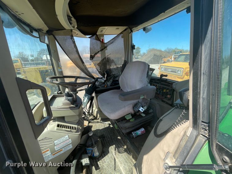 image for item II9358 John Deere 6420  tractor