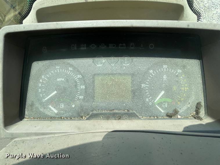 image for item II9358 John Deere 6420  tractor