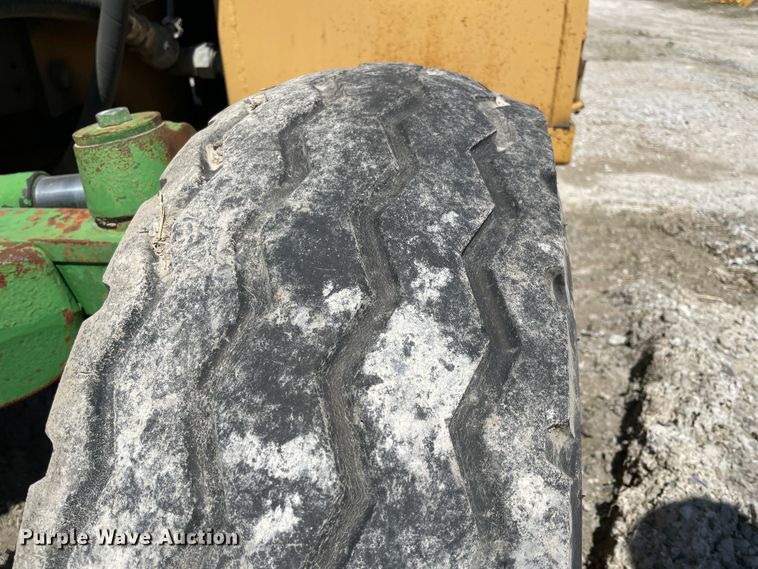 image for item II9358 John Deere 6420  tractor