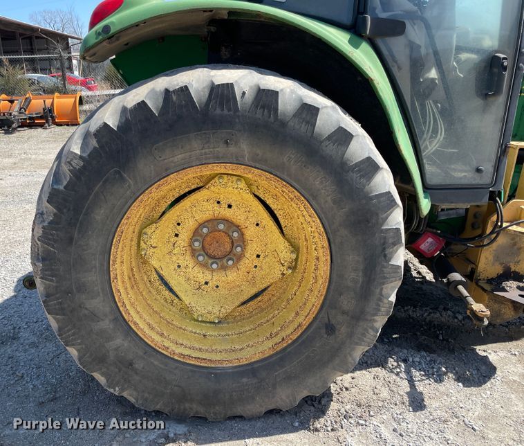 image for item II9358 John Deere 6420  tractor