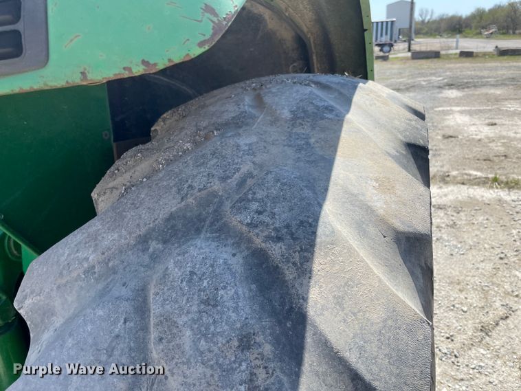 image for item II9358 John Deere 6420  tractor