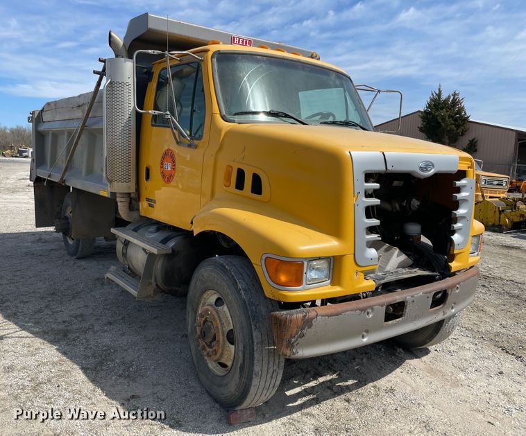 image for item II9360 2006 Sterling L-Line  dump truck