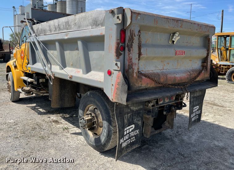 image for item II9360 2006 Sterling L-Line  dump truck