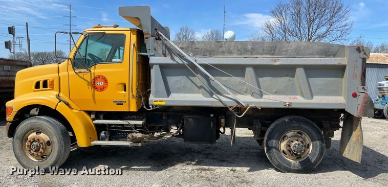 image for item II9360 2006 Sterling L-Line  dump truck