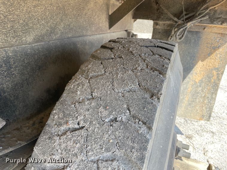 image for item II9360 2006 Sterling L-Line  dump truck