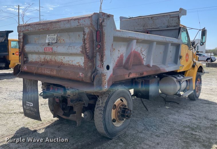 image for item II9361 2005 Sterling L-Line  dump truck