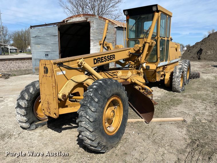 image for item II9362 Dresser 830  motor grader