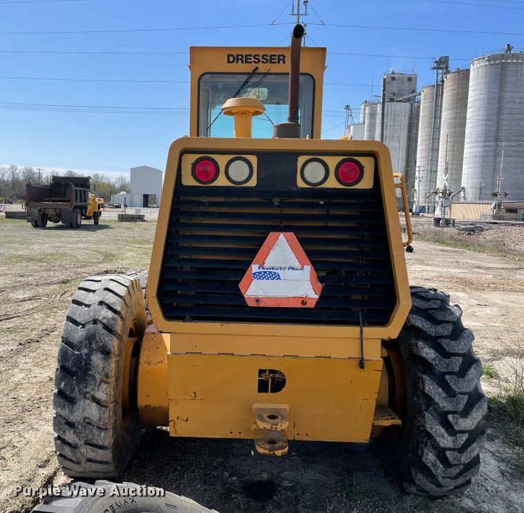 image for item II9362 Dresser 830  motor grader