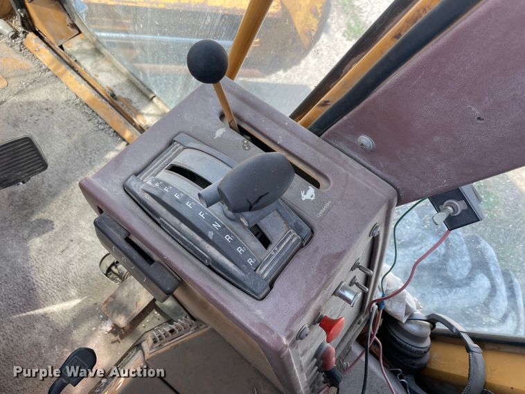 image for item II9362 Dresser 830  motor grader