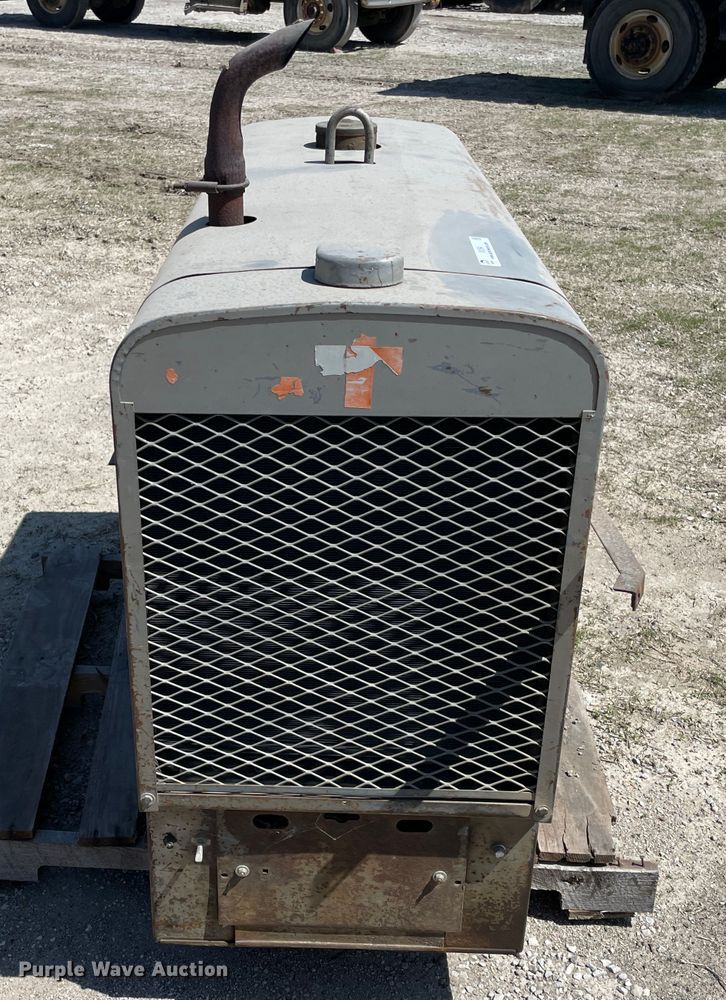 image for item II9364 Lincoln SA-200  welder