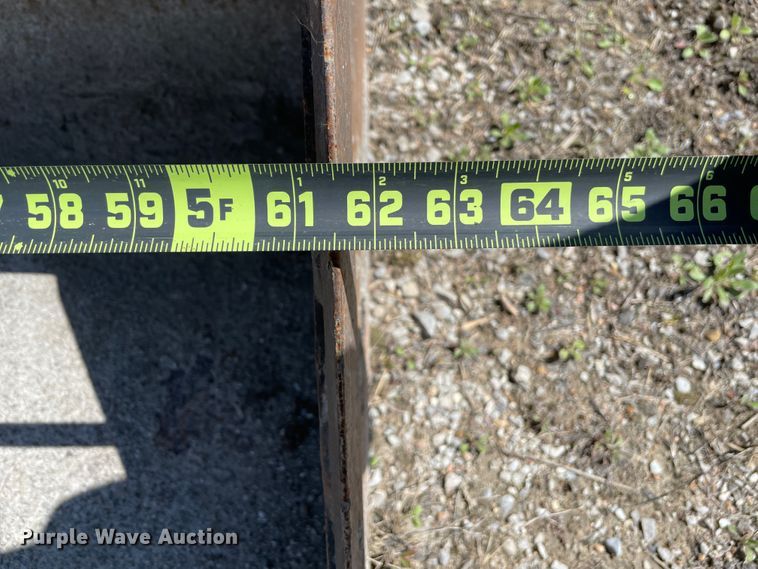 image for item II9365 Mustang 940  skid steer loader