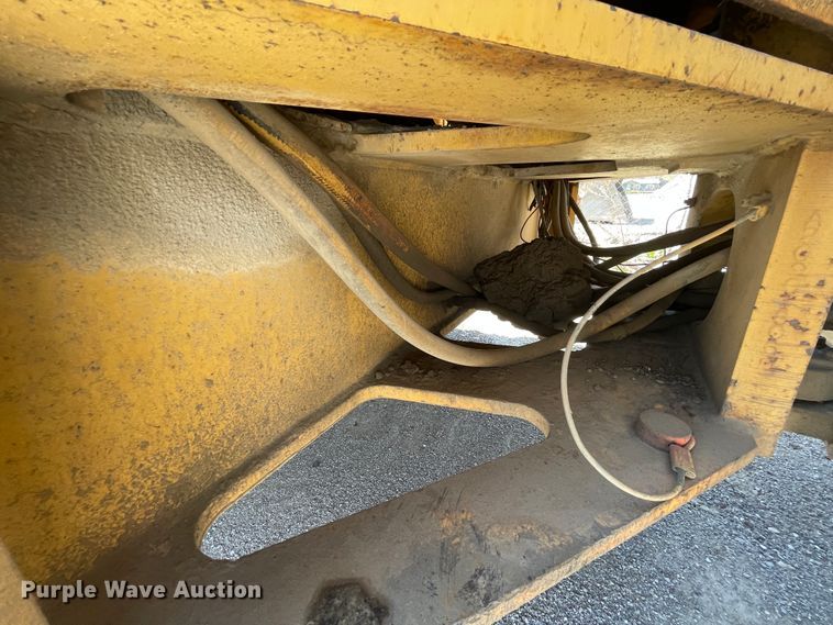 image for item II9366 Hyster C766A  double drum roller compactor