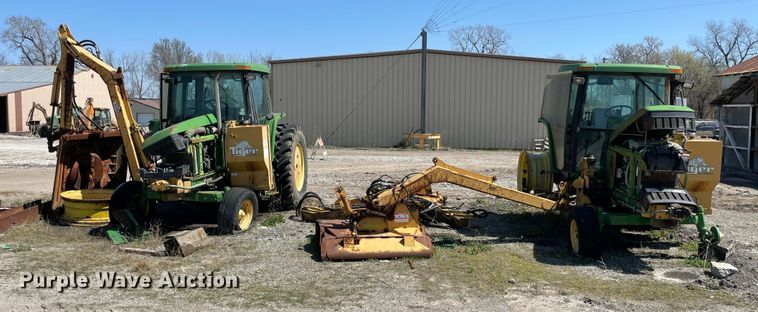 image for item II9367 (2) John Deere tractors