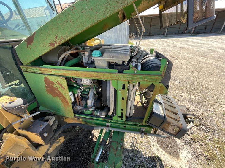 image for item II9367 (2) John Deere tractors