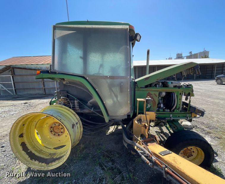 image for item II9367 (2) John Deere tractors
