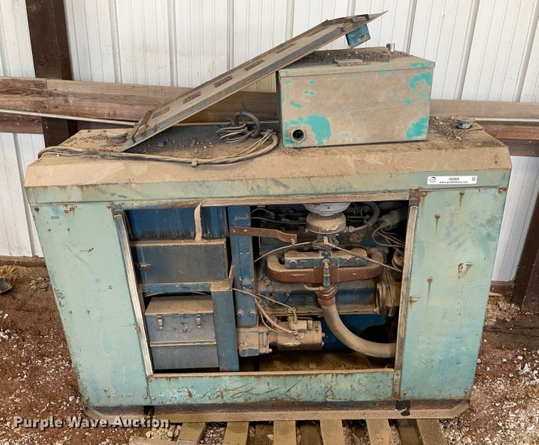 image for item II9368 Onan generator