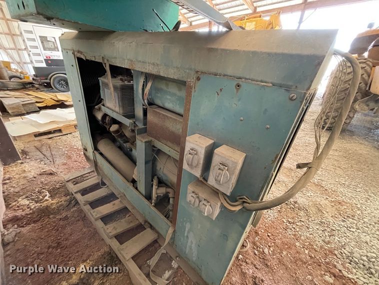 image for item II9368 Onan generator