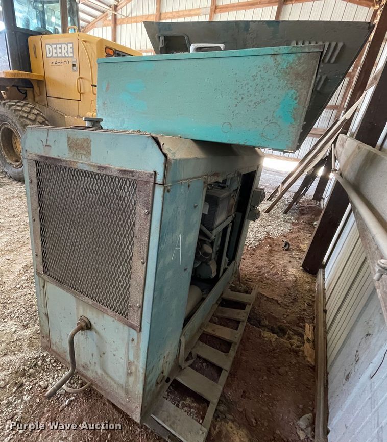 image for item II9368 Onan generator