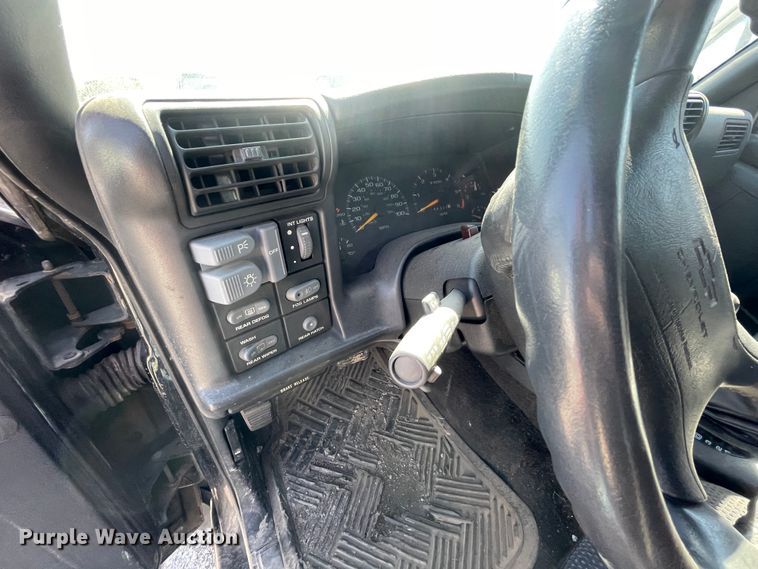 image for item II9371 1997 Chevrolet Blazer  SUV