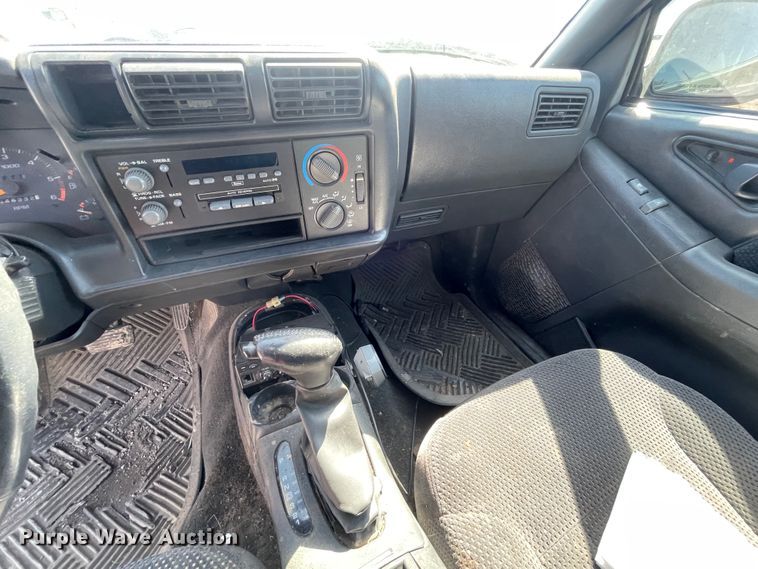 image for item II9371 1997 Chevrolet Blazer  SUV