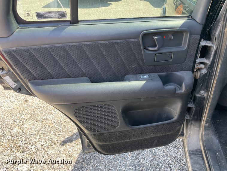 image for item II9371 1997 Chevrolet Blazer  SUV