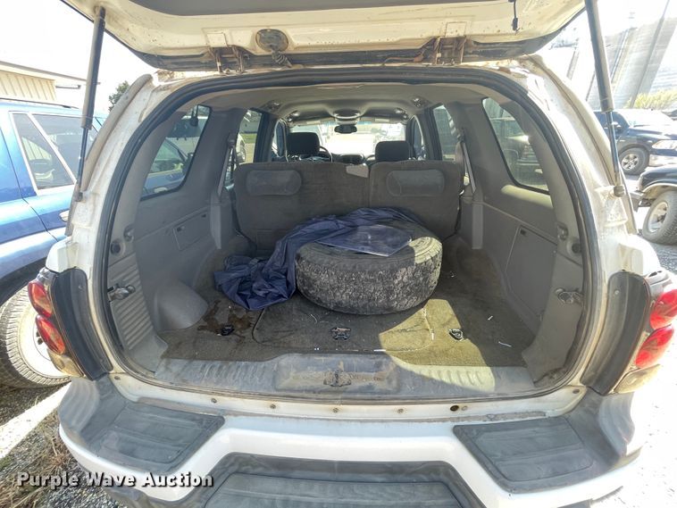 image for item II9372 2002 Chevrolet Trail Blazer  SUV