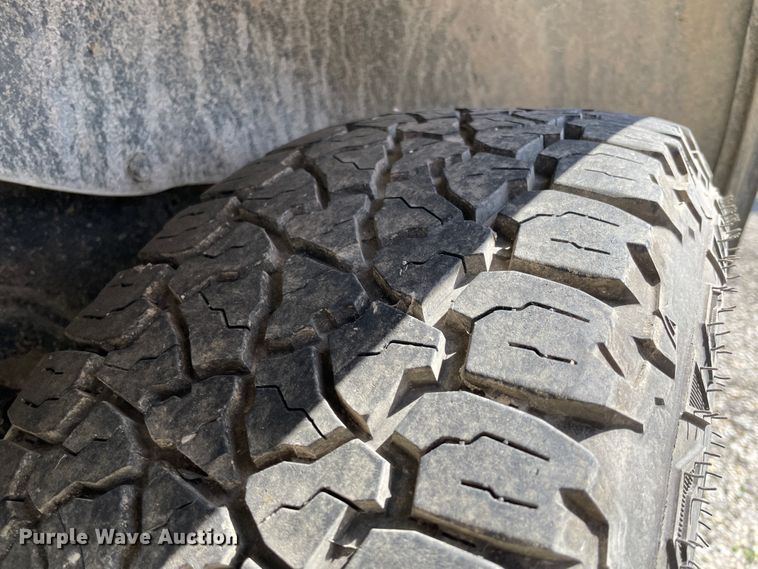 image for item II9372 2002 Chevrolet Trail Blazer  SUV