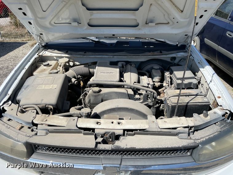 image for item II9372 2002 Chevrolet Trail Blazer  SUV