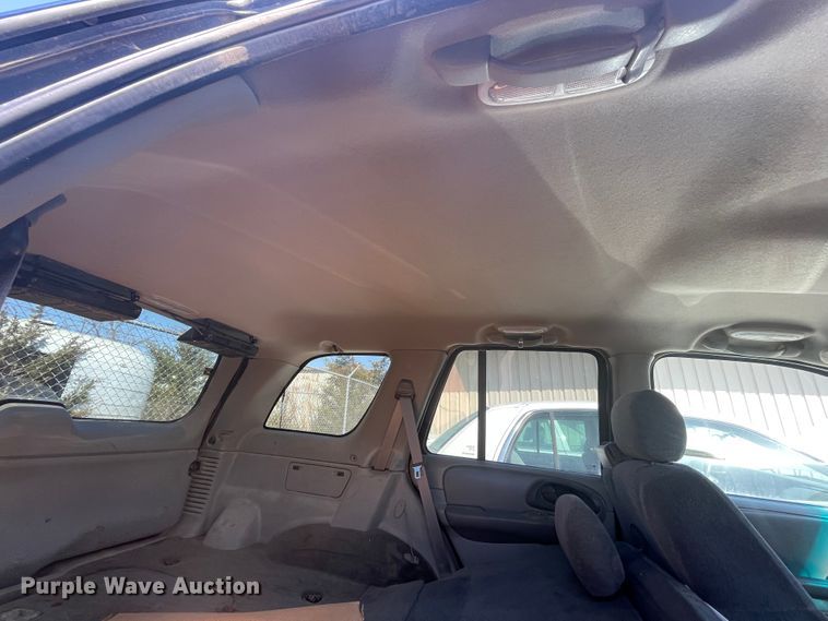 image for item II9373 2004 Chevrolet Trail Blazer  SUV