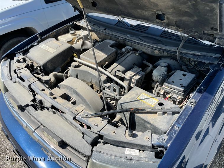 image for item II9373 2004 Chevrolet Trail Blazer  SUV