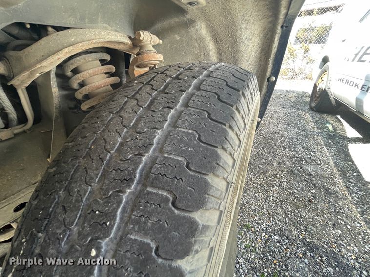 image for item II9373 2004 Chevrolet Trail Blazer  SUV