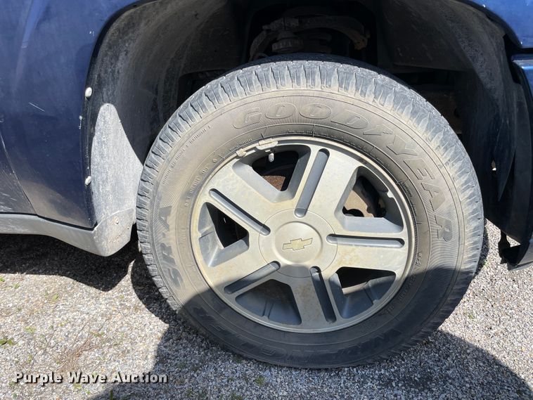 image for item II9373 2004 Chevrolet Trail Blazer  SUV