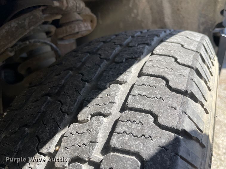 image for item II9373 2004 Chevrolet Trail Blazer  SUV