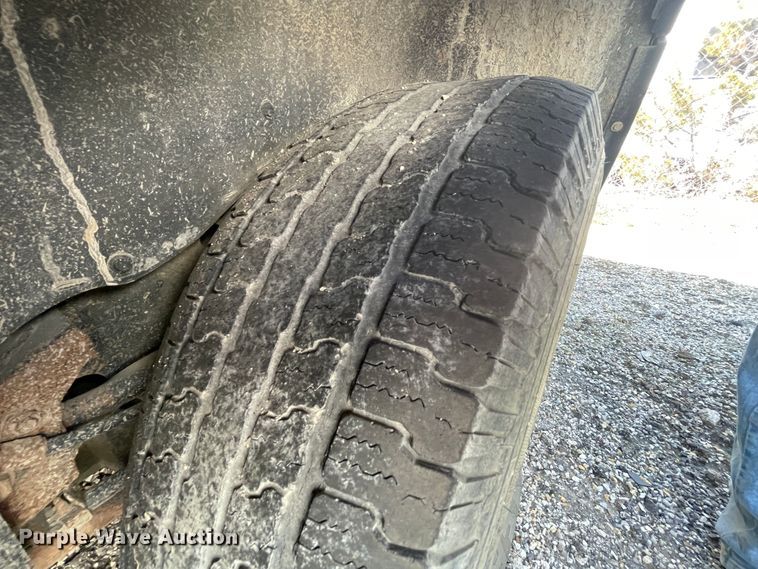 image for item II9373 2004 Chevrolet Trail Blazer  SUV