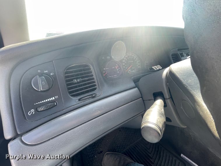 image for item II9374 2003 Ford Crown Victoria Police Interceptor