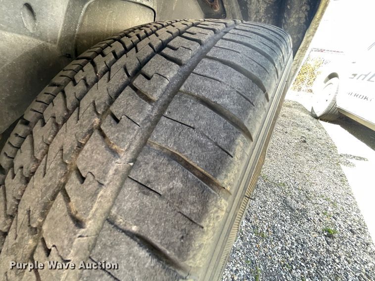 image for item II9374 2003 Ford Crown Victoria Police Interceptor