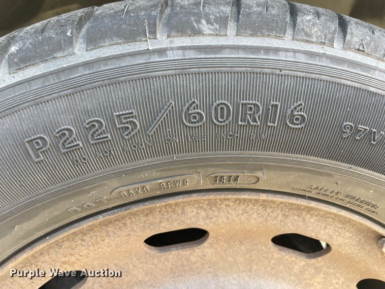 image for item II9374 2003 Ford Crown Victoria Police Interceptor