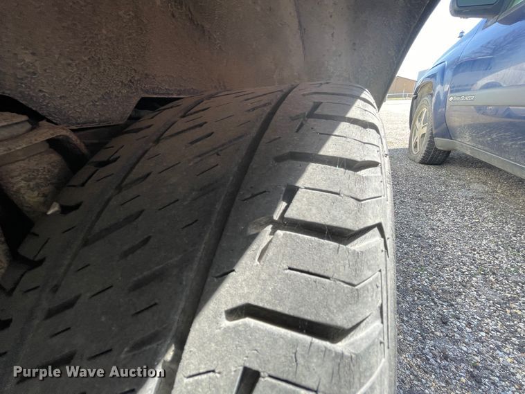 image for item II9374 2003 Ford Crown Victoria Police Interceptor