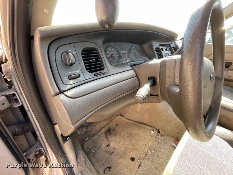image for item II9375 2007 Ford Crown Victoria Police Interceptor