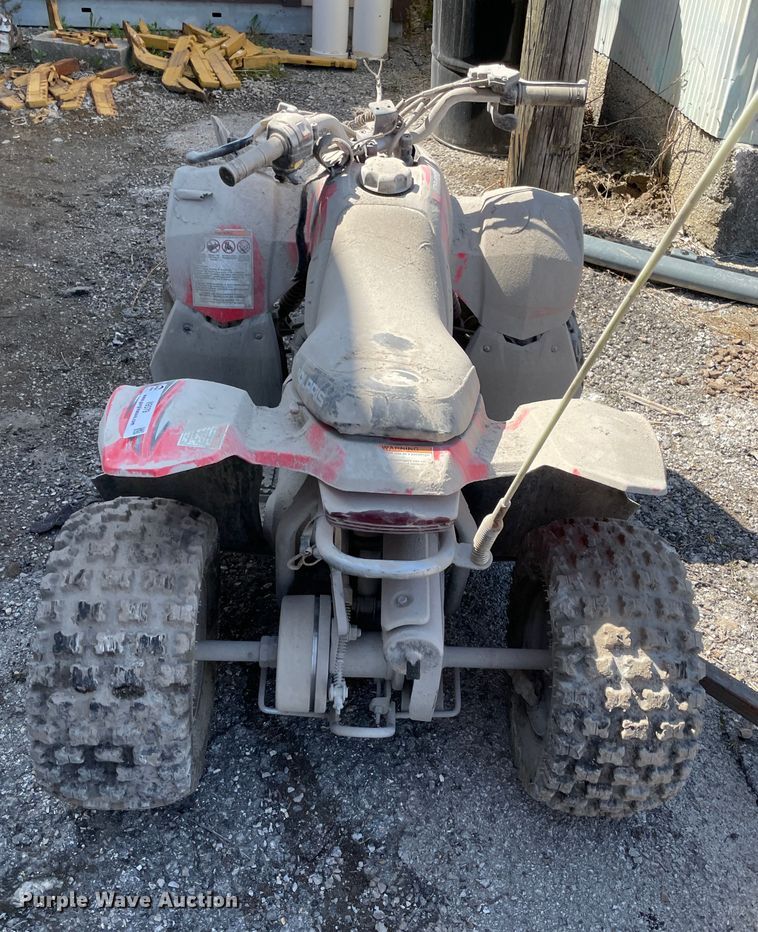 image for item II9379 2005 Polaris Predator  ATV