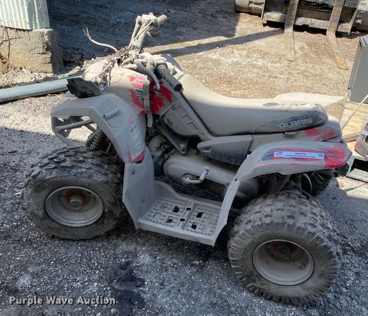 image for item II9379 2005 Polaris Predator  ATV