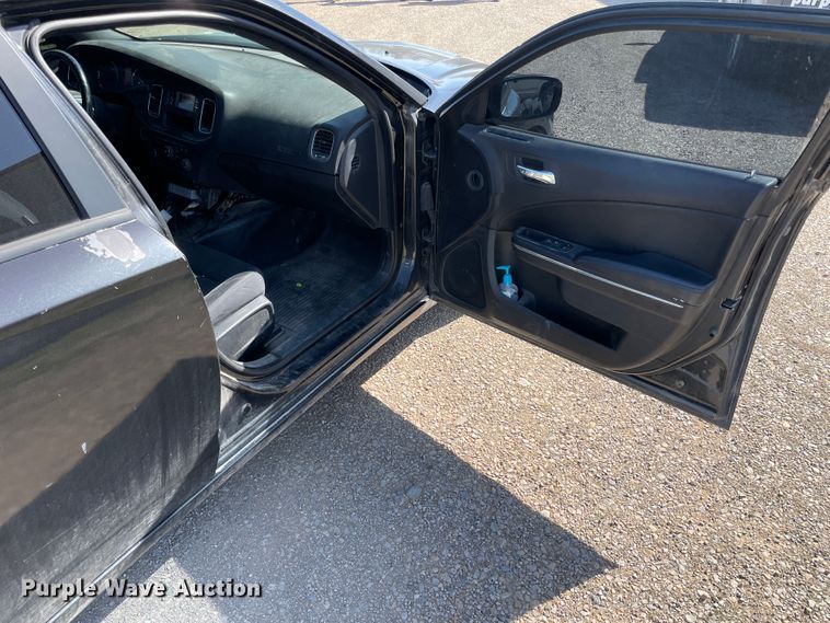 image for item II9381 2011 Dodge Charger Police