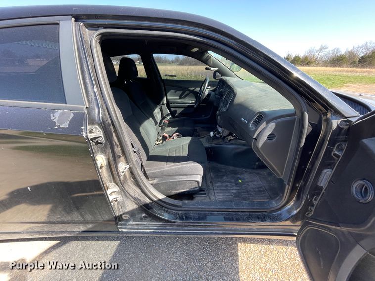 image for item II9381 2011 Dodge Charger Police