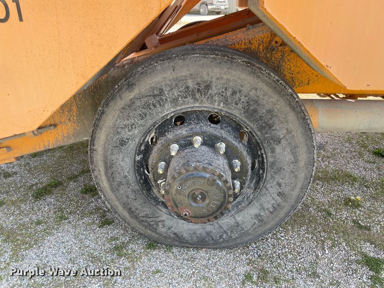 image for item II9386 Rosco SPRHH  chip spreader