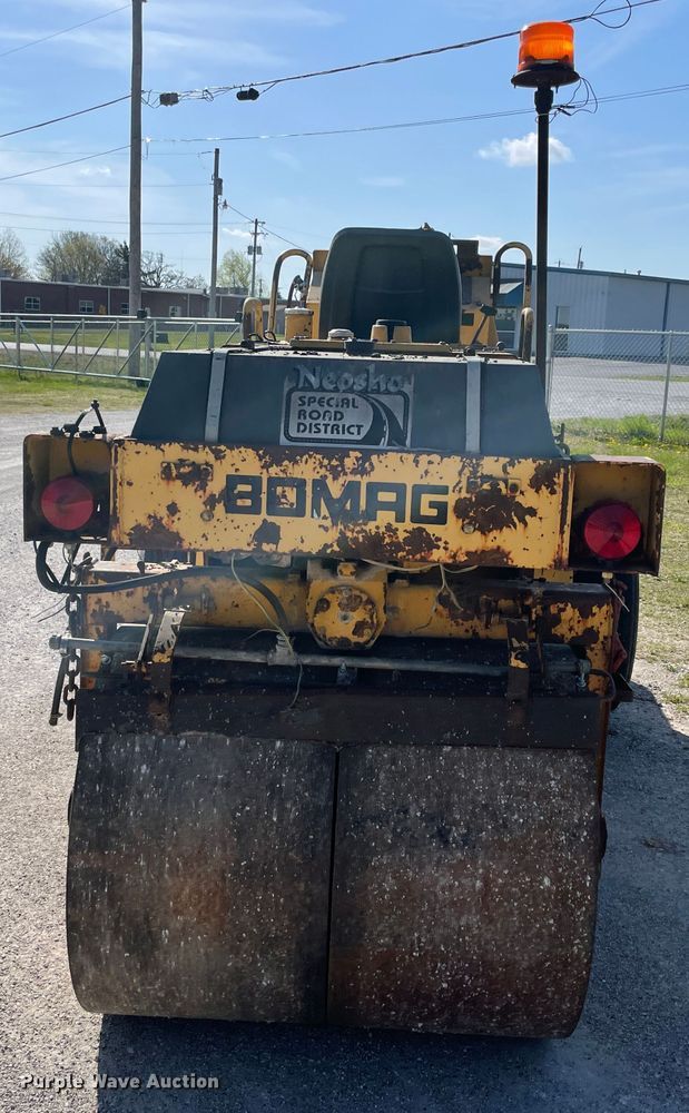 image for item II9387 Bomag BW6AS  double drum roller