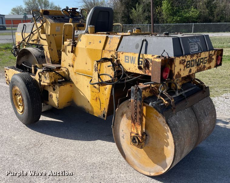 image for item II9387 Bomag BW6AS  double drum roller