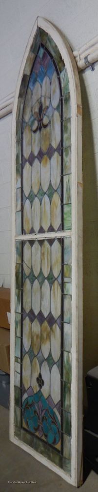image for item II9932 Stained glass window