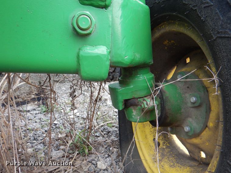 image for item II9939 John Deere 5075E  tractor