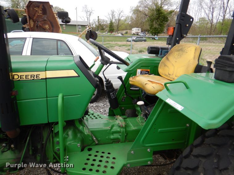 image for item II9939 John Deere 5075E  tractor