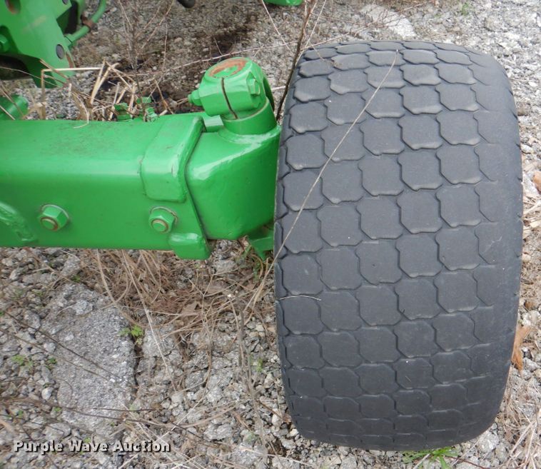 image for item II9939 John Deere 5075E  tractor